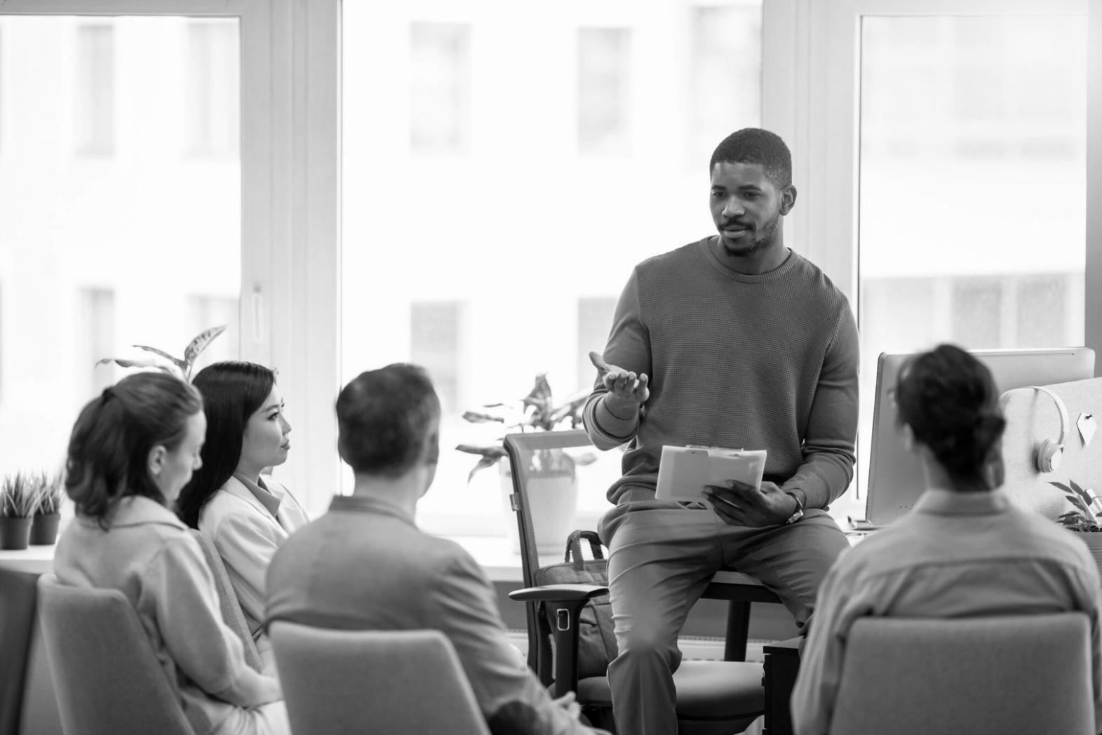 Espacio de trabajo colaborativo donde desarrollamos estrategias financieras para startups